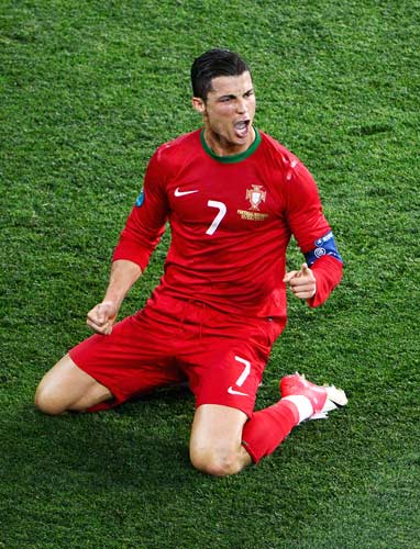 林加德：K联赛裁判水平绝对要提高，感觉他们在故意激怒球员