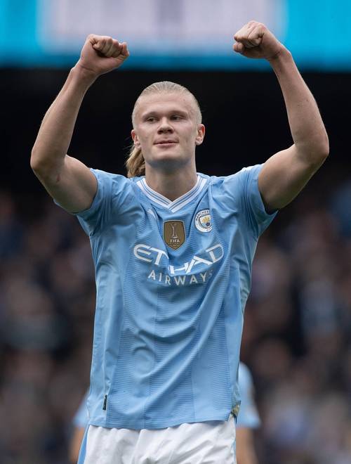 英超本周最佳阵容：曼城三人表现出色，但布鲁诺抢尽风头