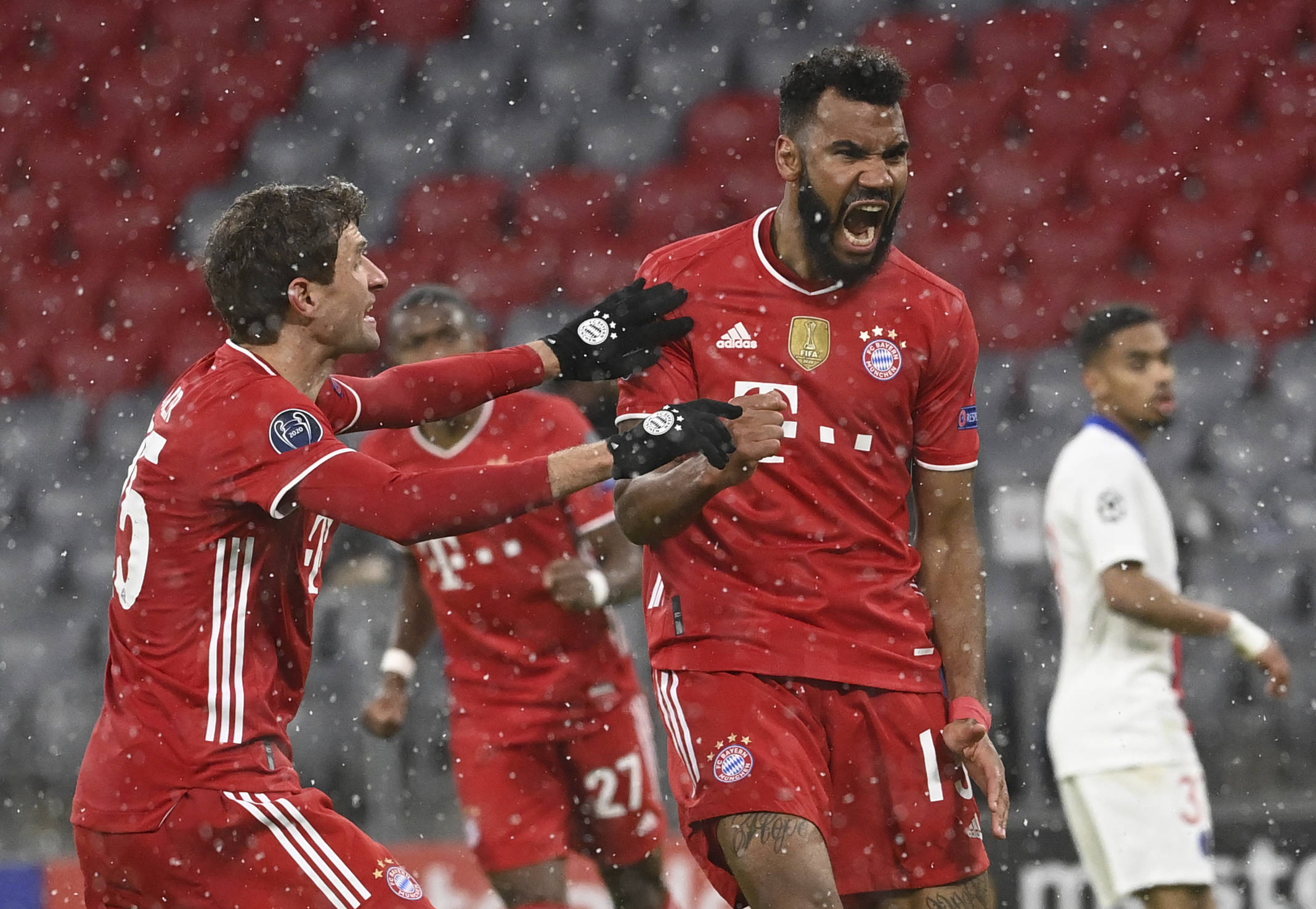 压力很大！利兹联要求法尔克率队击败切尔西或利物浦，否则将下课（压力山大！利兹联下通牒：法尔克须击败切尔西或利物浦，否则走人）