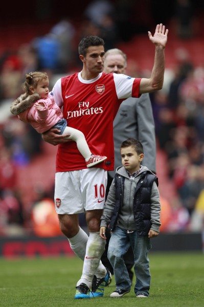 球迷：这队今天有夺冠气质