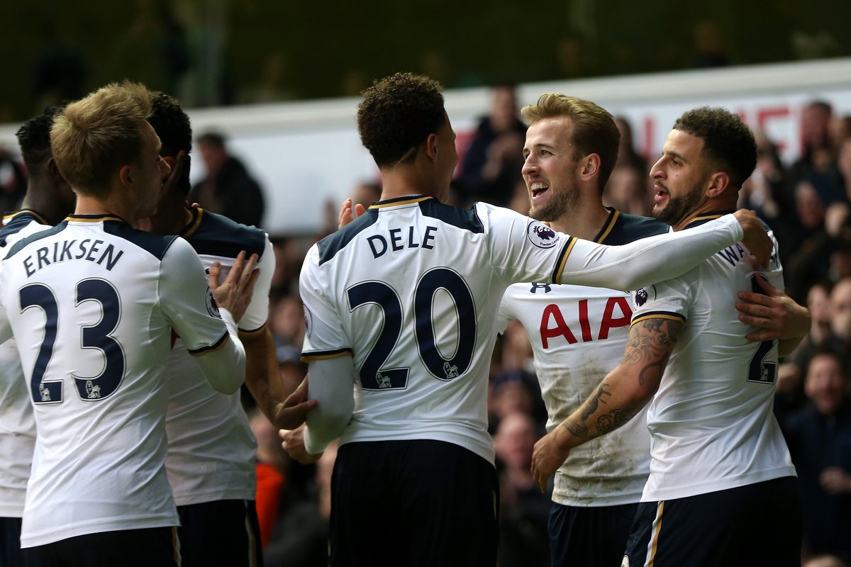 足球联赛赛季关键球员表现排行榜