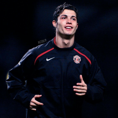 英超半场：马特塔失良机，约翰斯通神扑，狼队0-0水晶宫（英超半场：马特塔挥霍良机，约翰斯通神勇救险，狼队0-0水晶宫）