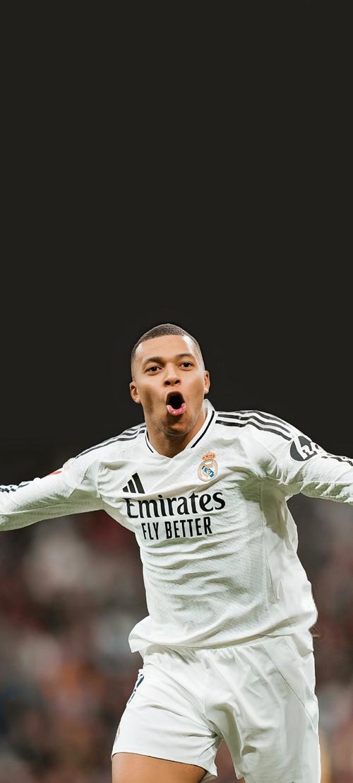 拜仁客战柏林联合：全主力阵容！凯恩、奥利塞、迪亚斯出战（拜仁客场对阵柏林联合：全主力出击，凯恩、奥利塞、迪亚斯出战）