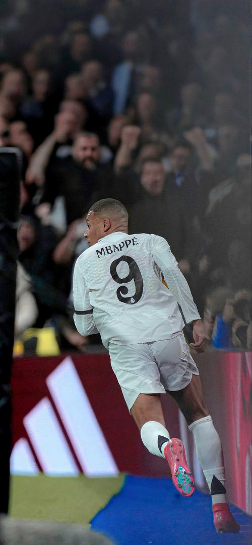 东体：中超在亚冠弱势已不可忍，赛制、外援接轨应拿出诚意（东体：中超亚冠疲软难以为继，赛制与外援政策须真诚接轨）