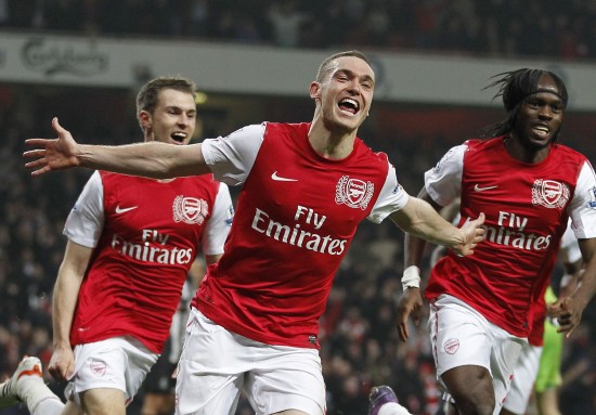 上海主帅战术布置引赞赏