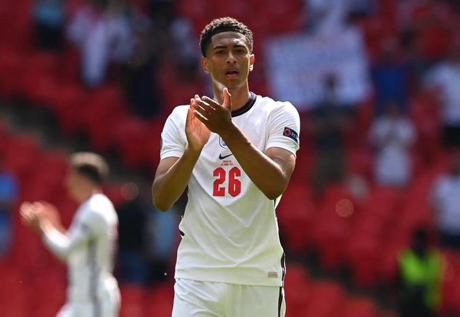 欧冠半场：布兰特、阿利萨米破门，多特1-1博德闪耀