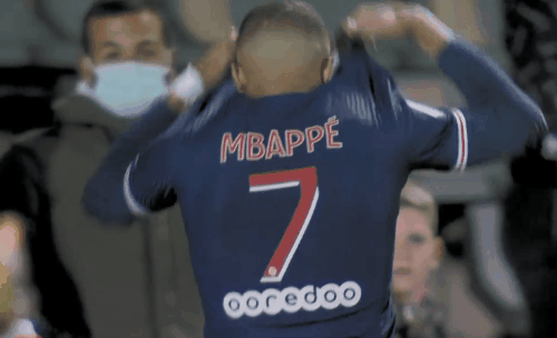 字母哥缺阵进攻受阻！波蒂斯扛起进攻大旗，雄鹿仅得101分