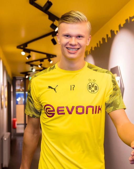 球员在欧青联比赛中遭遇种族歧视，切尔西官方予以谴责