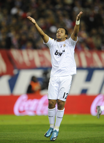 足球报：铜梁龙将在今日官宣刘建业担任新帅（《足球报》：铜梁龙今日官宣刘建业出任主教练）