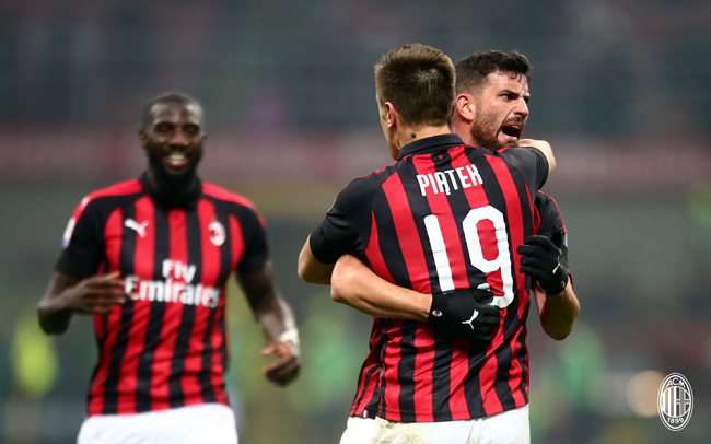 英超保级关键战解析：埃弗顿主场固防求胜，诺丁汉森林残阵反击续命