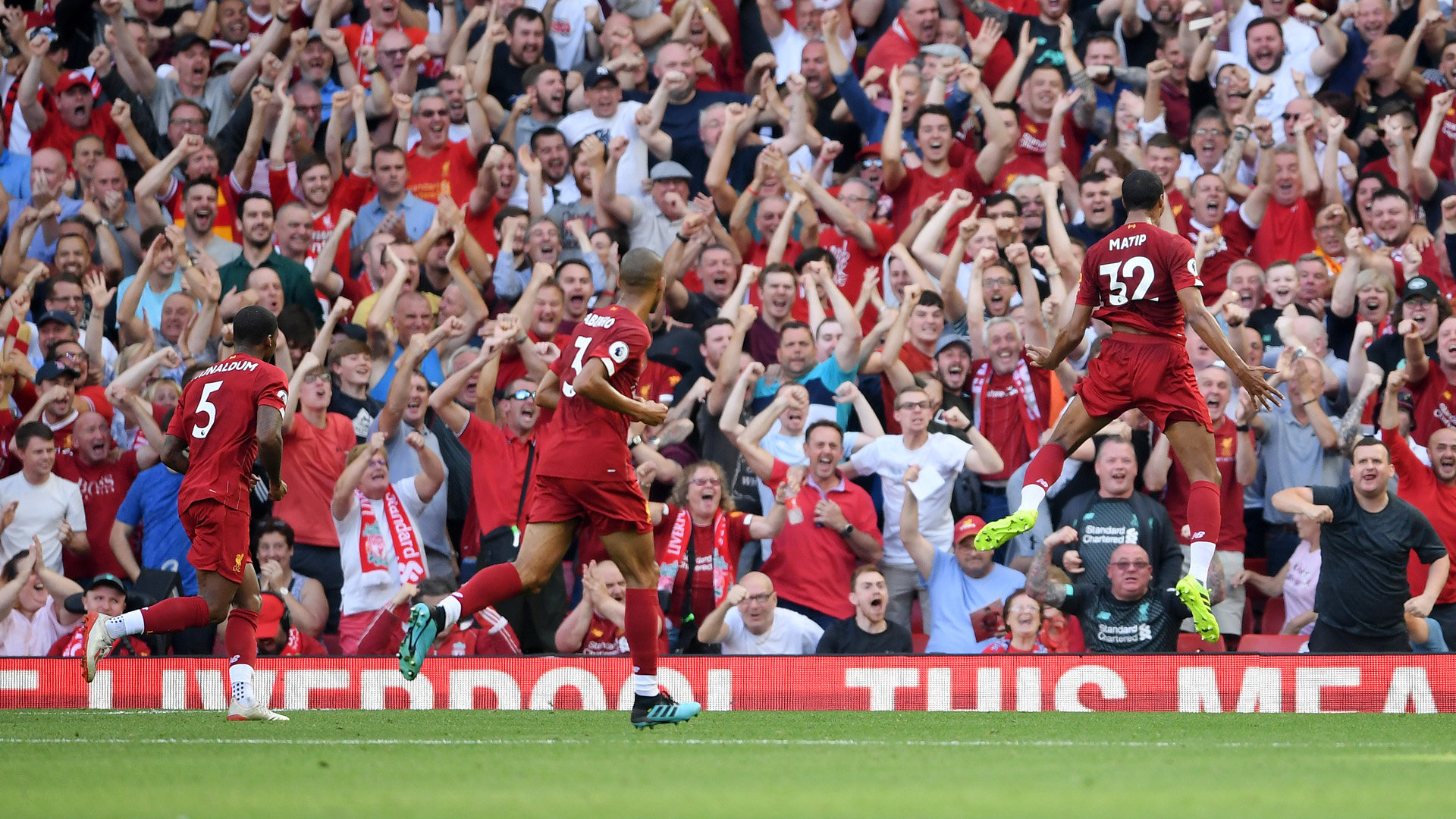 法甲半场：克瓦拉茨赫利亚、马尤鲁建功，巴黎暂2-0雷恩