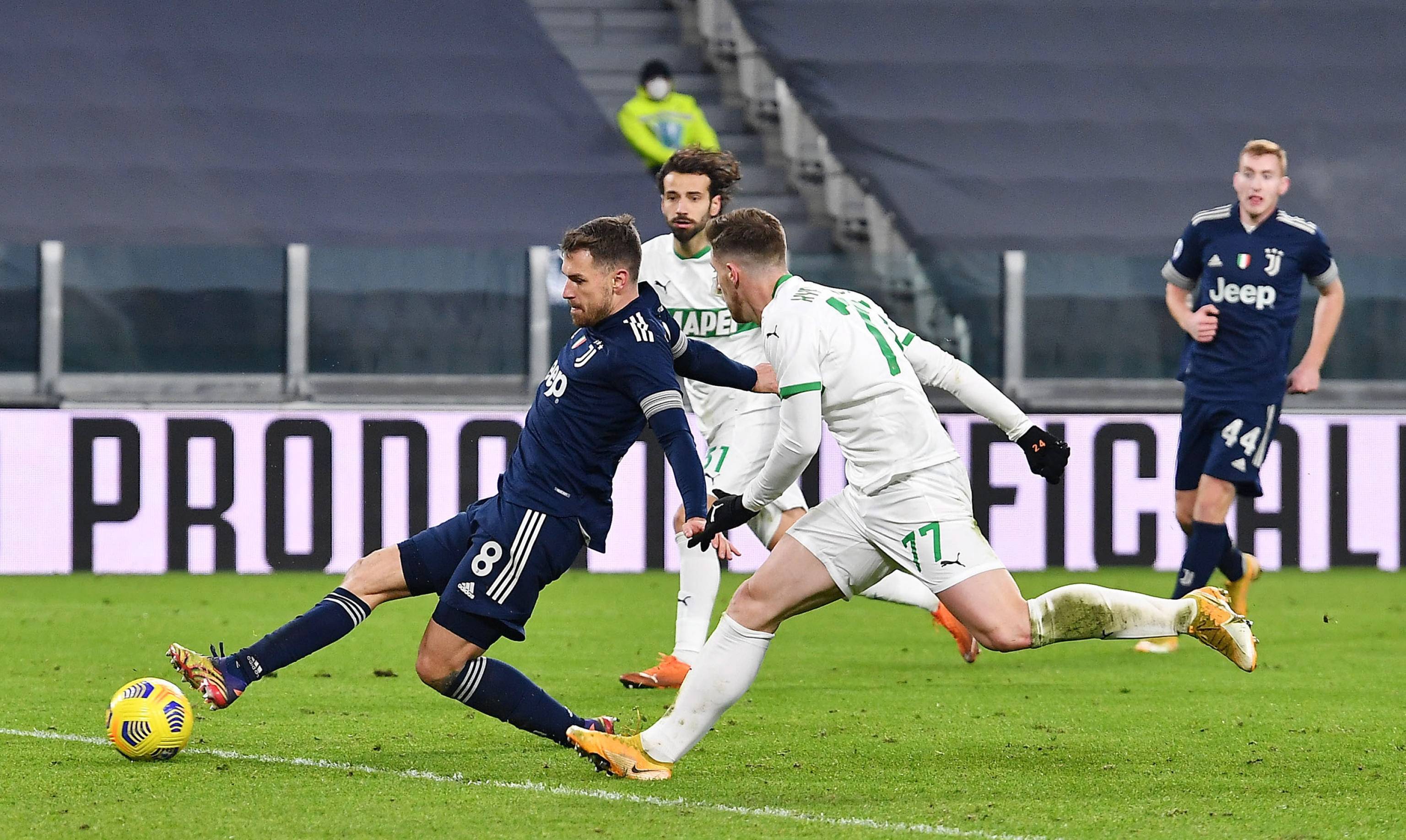 托蒂：有位球迷买年卡只为了看我，知道我不在他直接就不看了