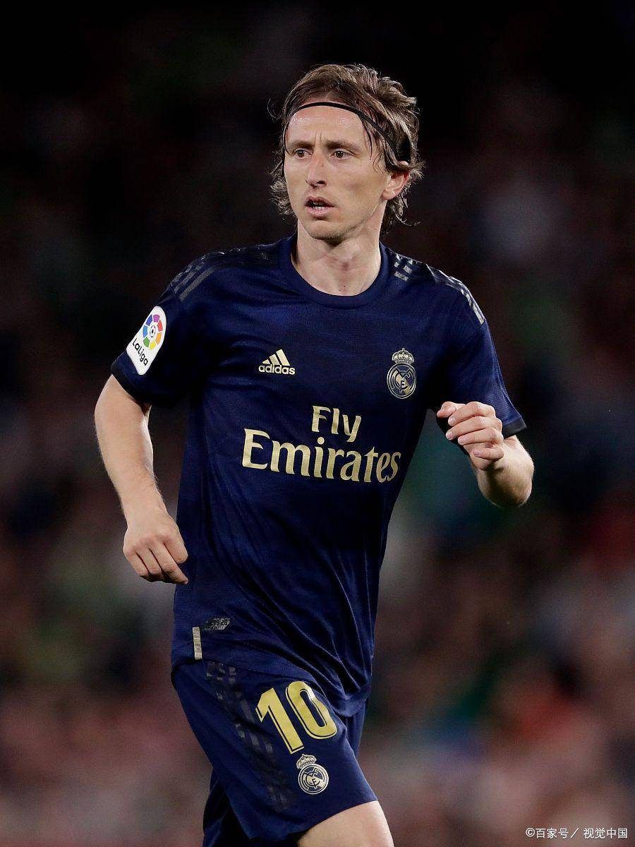 前球员点评尤里奇与卢克曼冲突：教练不该上手，错在尤里奇