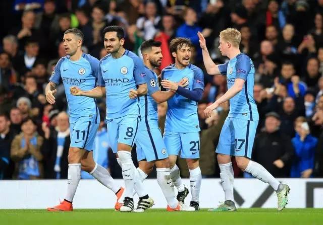 扬科维奇：我和邵佳一很早就认识，他兼具中欧足球特质（扬科维奇：早与邵佳一相识，他兼备中欧足球特点）