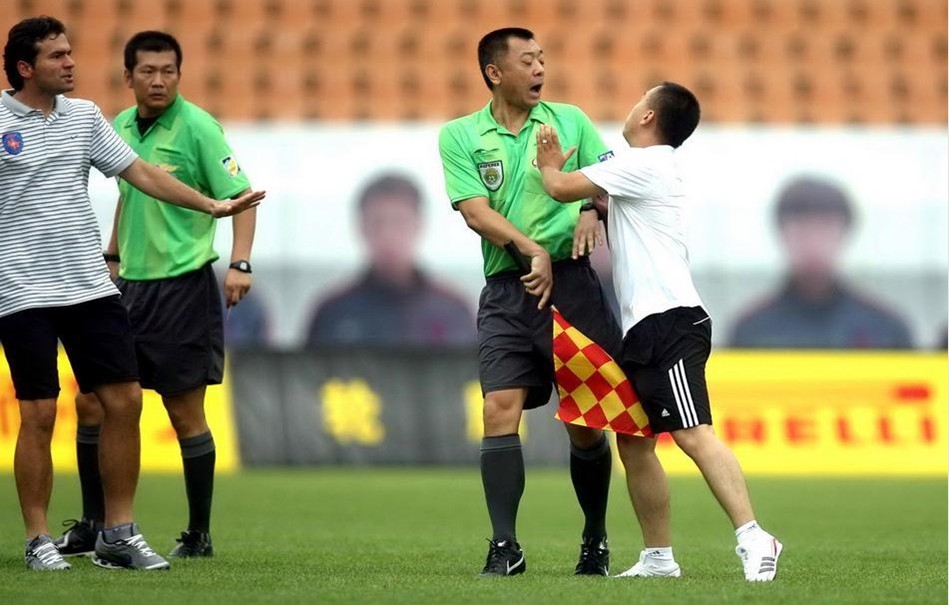 努诺：下半场我们掌控了比赛，甚至有机会从曼联主场带走三分