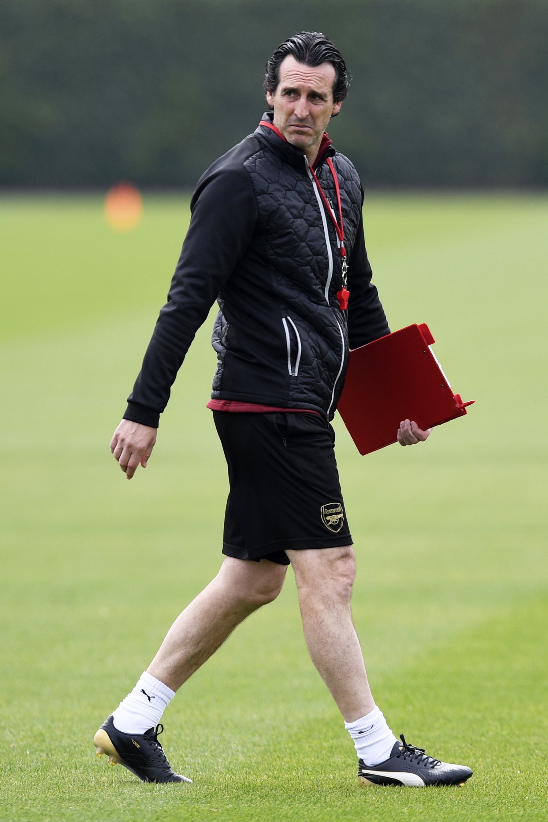 阿隆索：维尼修斯的点球非常明确，但这样的判罚没让我惊讶（阿隆索称维尼修斯点球毫无争议，对此判罚并不意外）